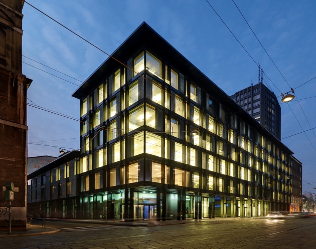 Реконструкция офисного здания «La Serenissima» / Park Associati