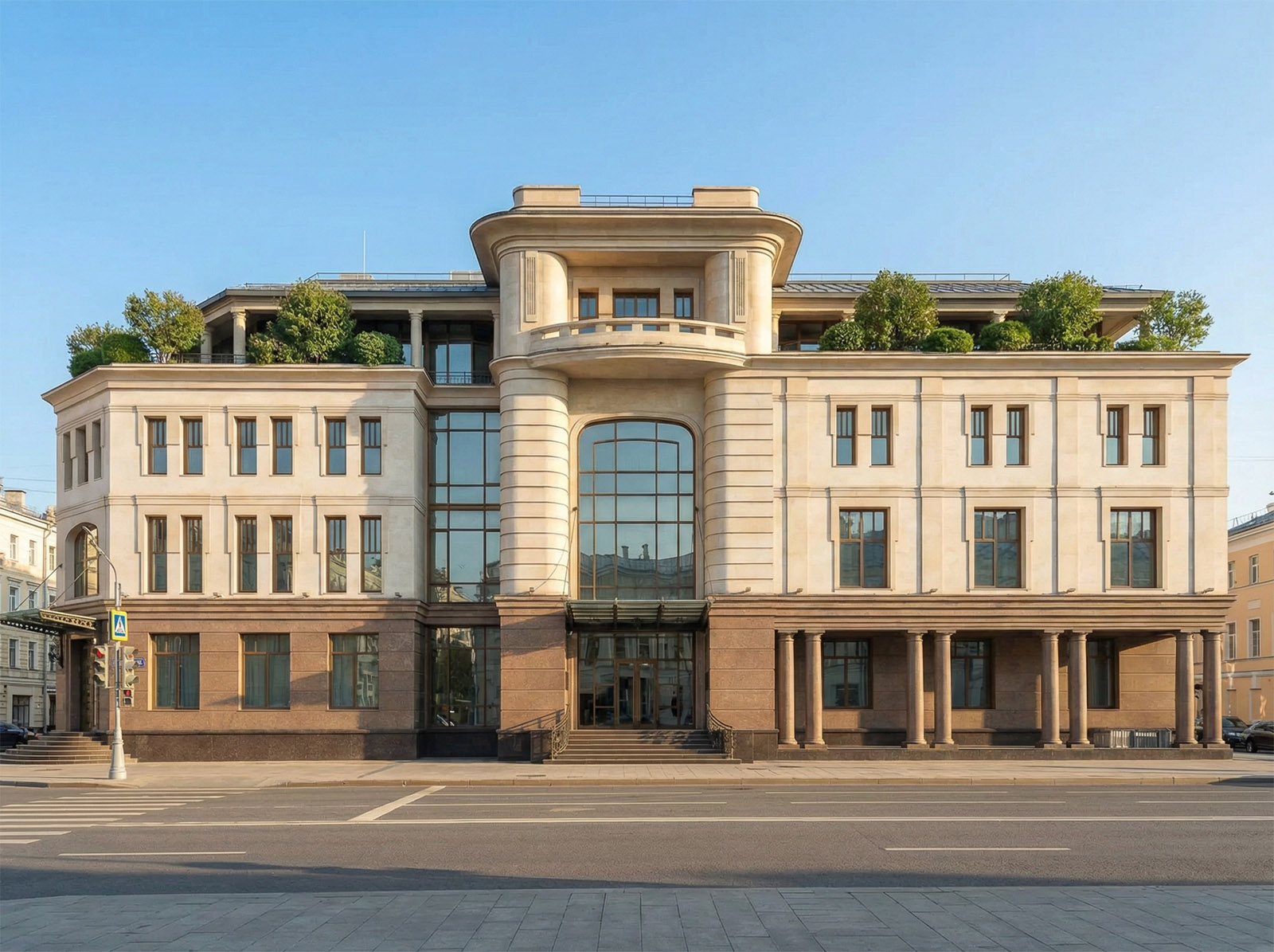 Главный фасад